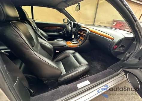 2001 Aston Martin Db7 Vantage z USA, uszkodzony, nr VIN SCFAB42371K401730